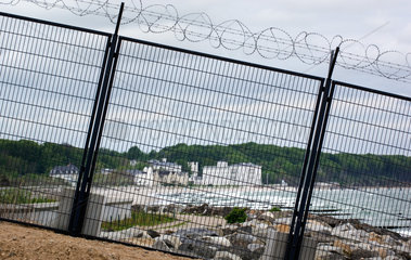 G8-Gipfel  der Zaun um Heiligendamm