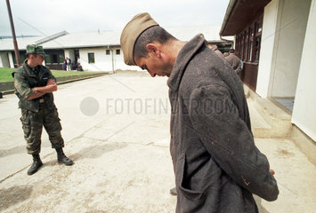 Manjaca  Bosnien und Herzegowina  Gefangener im Lager Manjaca