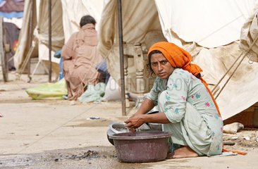 Shadhat Kot  Pakistan  Fluechtlingslager nach der Hochwasserkatastrophe