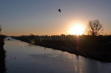 Sonnenaufgang am Mittellandkanal