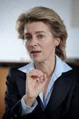 Berlin  Deutschland  Bundesarbeitsministerin Ursula von der Leyen  CDU
