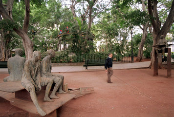 Santa Cruz de Tenerife  Teneriffa  Spanien  Skulpturen auf Plaza de Principe