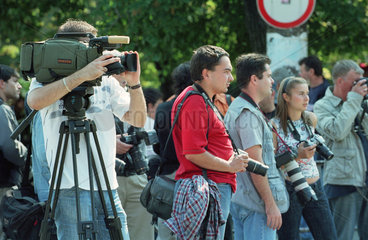 Medienvertreter beim Einsatz im Freien  Sofia