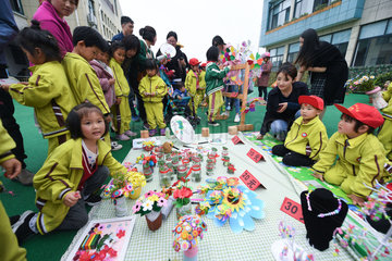 CHINA-ZHEJIANG-CHILDREN-RECYCLING (CN)