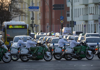 Motorradeskorte der Berliner Polizei