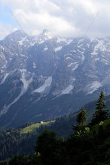 Berchtesgaden  Deutschland  Blick Richtung Berg Hoher Goell