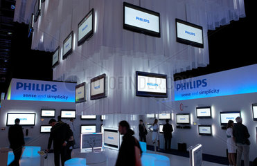 Berlin  Deutschland  der Messestand der Firma Philips auf der IFA 2009