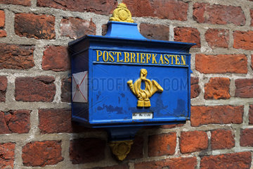 Bremen  Deutschland  historischer Briefkasten in der Boettcherstrasse