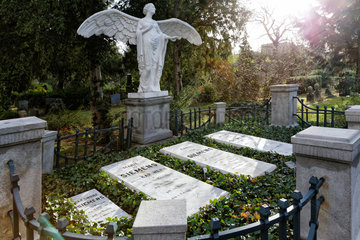 Berlin  Deutschland  Familiengrab von Carl von Siemens