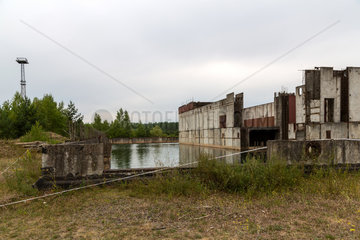 Polen  Pommern - Bauruine des Atomkraftwerk Zarnowiec