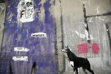Berlin  Deutschland  Graffiti auf einer Wand in der Gipsstrasse