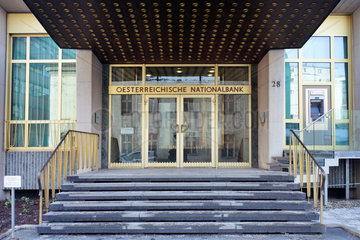Linz  Oesterreich  Eingang zur Oesterreichischen Nationalbank