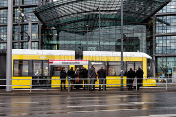 Berlin  Deutschland  neuer Strassenbahnanschluss zum Berliner Hauptbahnhof