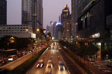 Hong Kong  China  Rushhour in der Gloucester Road