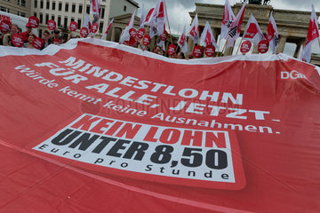 Berlin  Deutschland  DGB-Kundgebung Mindestlohn