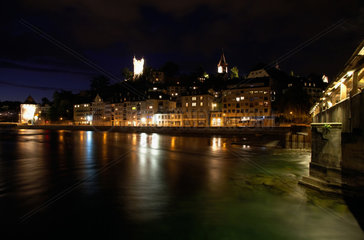 Luzern  Schweiz  Stadtansicht am Abend