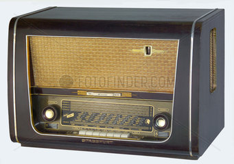 altes DDR-Radio  um 1958