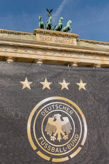 Berlin  Deutschland  vier Sterne  nach dem Sieg der Fussball Weltmeisterschaft