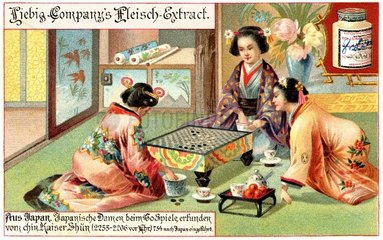 japanische Damen beim Go spielen  um 1900