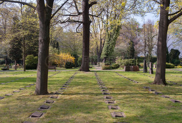 Berlin  Deutschland  Friedhof Turiner Strasse