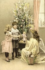 Christkind bringt Geschenke  um 1903
