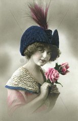 Frau mit Hut um 1909