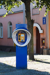 Bad Polzin  Polen  oeffentliches Telefon am Rynek starowki