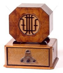 Roehrenradio von Saba 1928