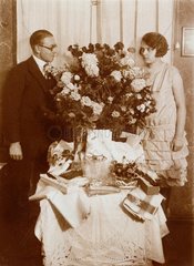 Hochzeitsgeschenke um 1925