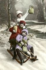 Kinder fahren Schlitten 1918