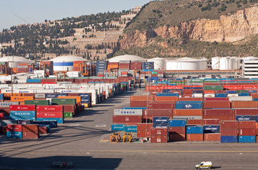 Barcelona  Spanien  Containerterminal im Port Franc de Barcelona