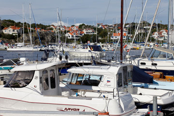 Marstrand  Schweden  Sportboote im Hafen der Insel Marstrandsoe