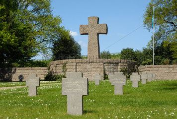 Sandweiler  Luxemburg  deutscher Soldatenfriedhof