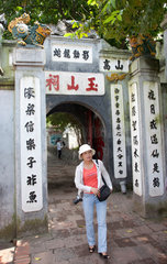 Hanoi  Vietnam  Eingang zum Jadebergtempel
