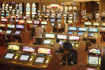 Las Vegas  USA  Spieler an Automaten