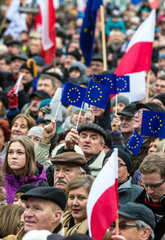 Posen  Polen  Demonstration gegen die Demontage des Rechtsstaats