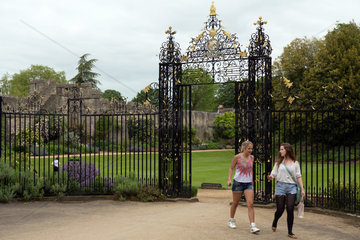 Oxford  Grossbritannien  Garten des New College der Universitaet Oxford