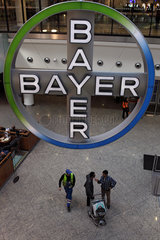 Frankfurt am Main  Deutschland  Firmenlogo der Bayer AG