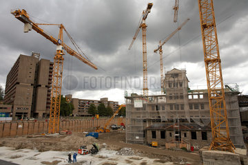 Berlin  Deutschland  Baustelle am Tempelhofer Hafen