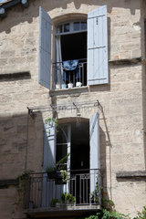 Uzes  Frankreich  offene Fenster