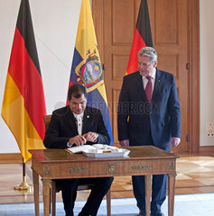 Correa + Gauck