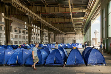 Berlin  Deutschland  kostenlos Zweimann-Zelte auf der Campus Party Europe