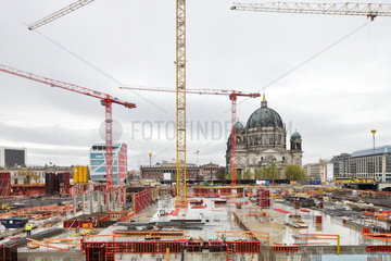 Berlin  Deutschland  Bauarbeiten am Untergeschoss auf der Baustelle Berliner Schloss