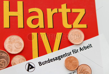 Stuttgart  Deutschland  Antrag fuer Arbeitslosengeld 2