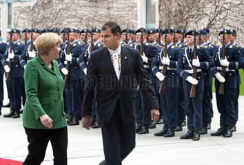 Merkel + Correa
