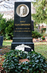 Berlin  Deutschland  Grabmal von Adolf Glassbrenner
