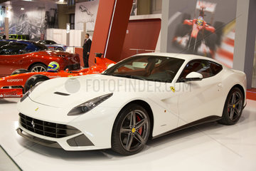 Posen  Polen  der Ferrari F12berlinetta auf der Motor Show 2013