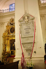Warschau  Polen  das Epitaph von Frederic Chopin in der Heiligkreuzkirche  in der sein Herz begraben liegt