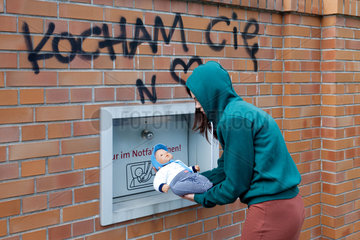 Berlin  Deutschland  Babyklappe im Juchaczweg am Vivantes-Klinikum