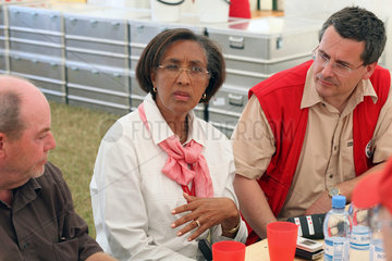 Carrefour  Haiti  Gespraech mit Frau Michaele Gideon  Praesidentin des Haitianischen Roten Kreuzes